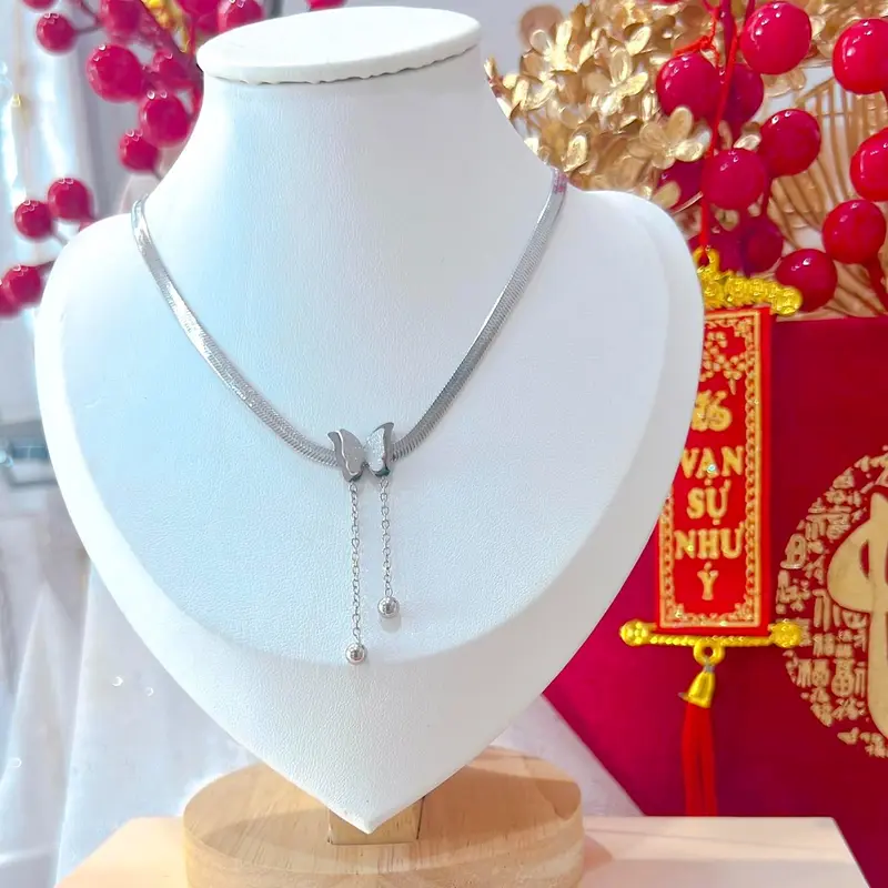 Dây chuyền titan không han gỉ nữ tính DC211 3