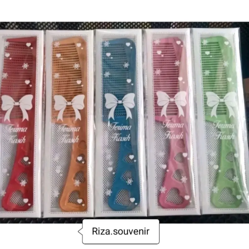 50pcs souvenir sisir mini kemas mika motif souvenir Pernikahan 2