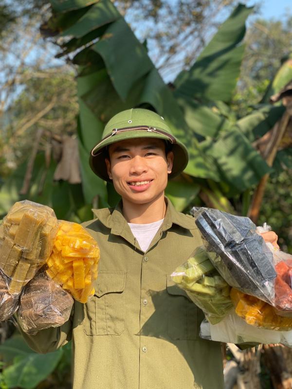 Vụn Xà Bông Mướp Đắng 500g ( Tặng 1 túi lưới tạo bọt ) xà bông mướp đắng thảo dược HTX Sinh Dược Dưỡng Body Dưỡng Da Body