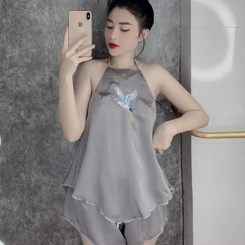 Đồ bộ yếm, bộ yếm đùi nữ chất lụa latin hạc thêu phom xòe sau xẻ tà cài cúc