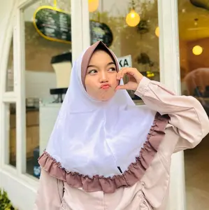 Fyla Hijab Ped Kriwil Putih Kombinasi Bahan Wolfis Nyaman