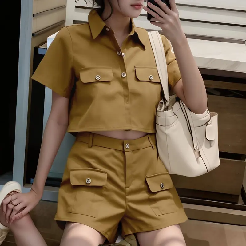 Sét 2 chi tiết áo crop top mix quần  short - Chất liệu kaki 2