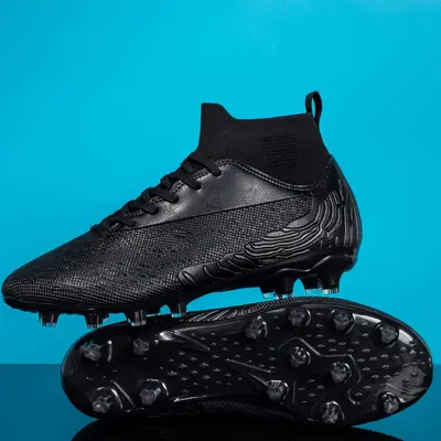 Football shoes website online