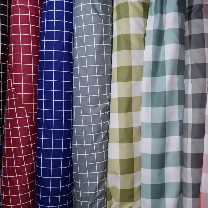 KAIN SEPREI GORDENG PIAMA METERAN MURAH NGGAK LUNTUR MOTIF EMILY KOREAN SPREI KOTAK-KOTAK TERBARU BAHAN KATUN, POLIMICRO, MICROTEK, DISPERSE KUALITAS TERBAIK Katun 2