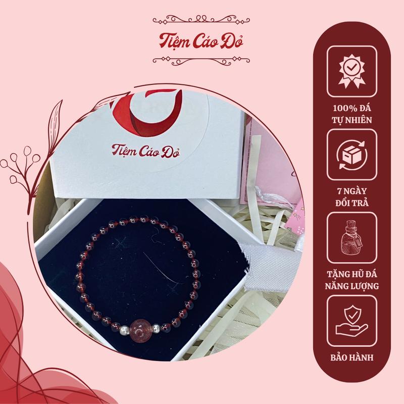 Vòng đá garnet và thạch anh dâu mang lại nguồn năng lượng tích cực 0