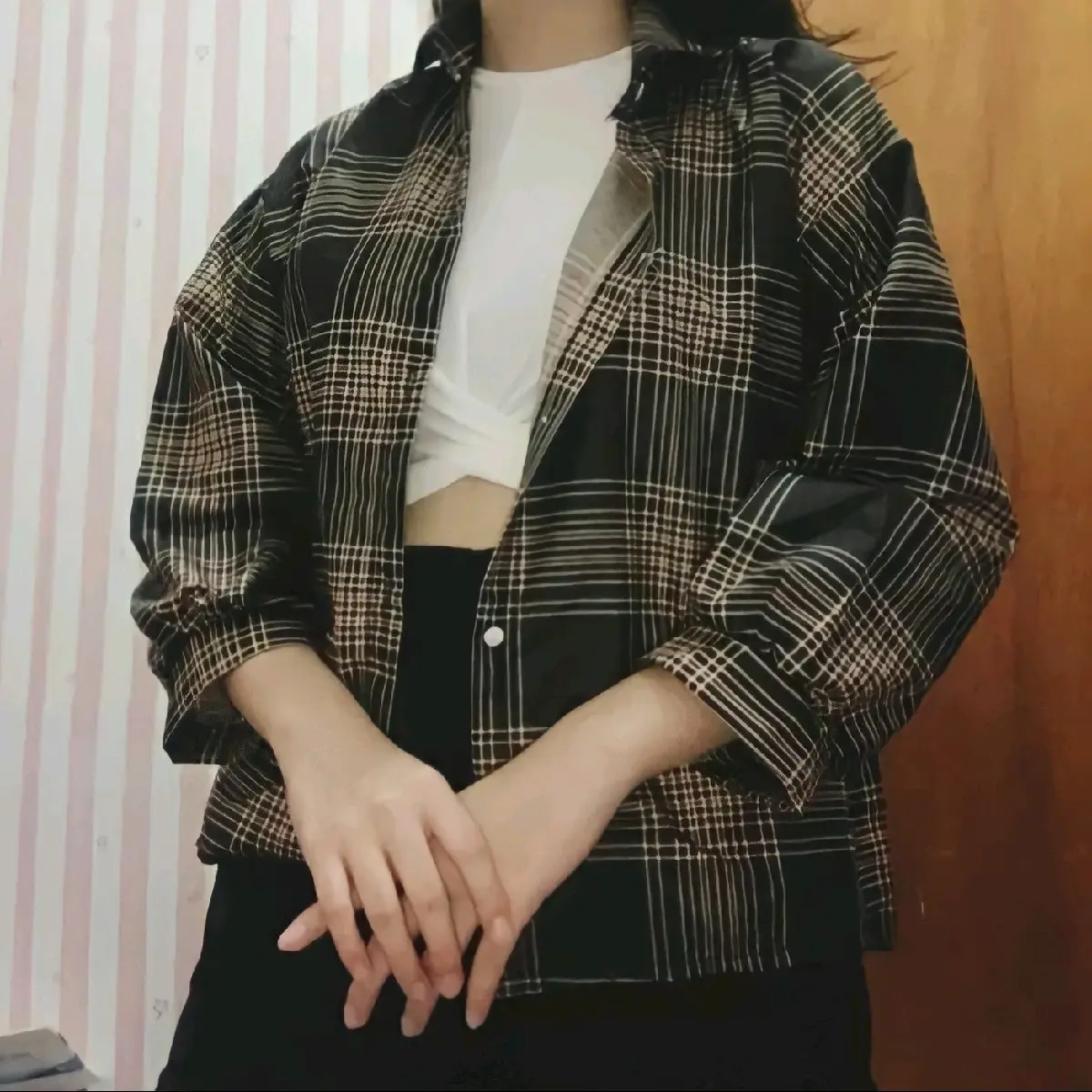 PROMO!! Kemeja Guilen Tangan Balon Bahan Katun Premium / Kemeja Kekinian terbaruu Fit Hitam Wanita Baju Navy