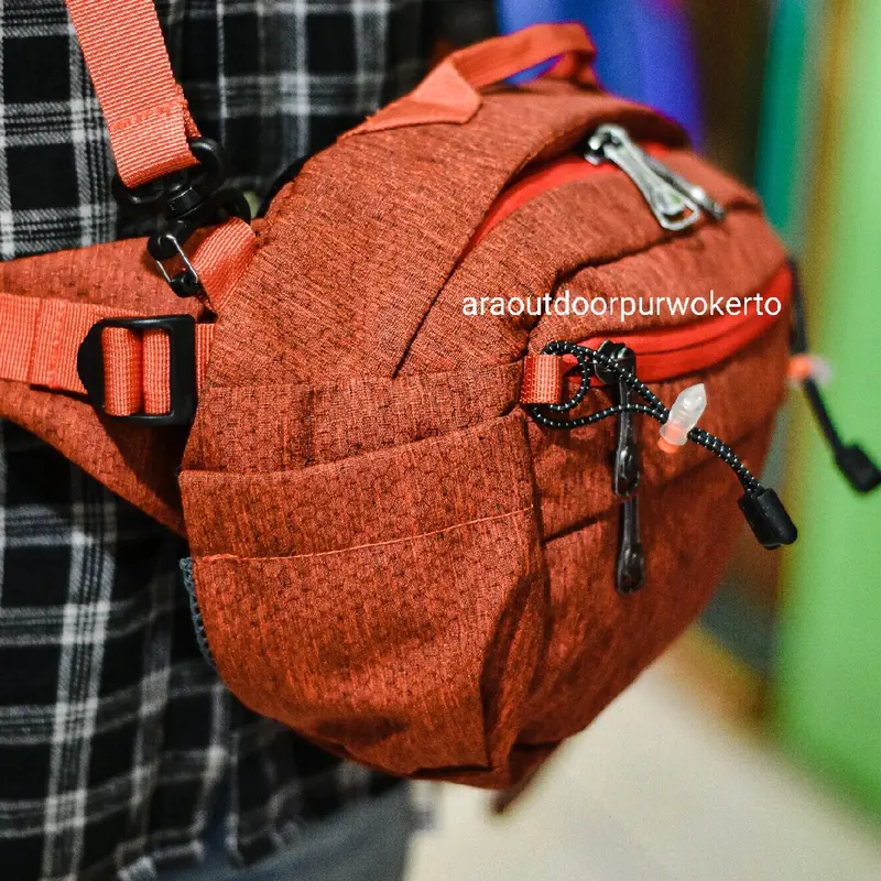 consina silvertone tas slempang/tas pinggang/sling bag/waist bag pria dan wanita 3