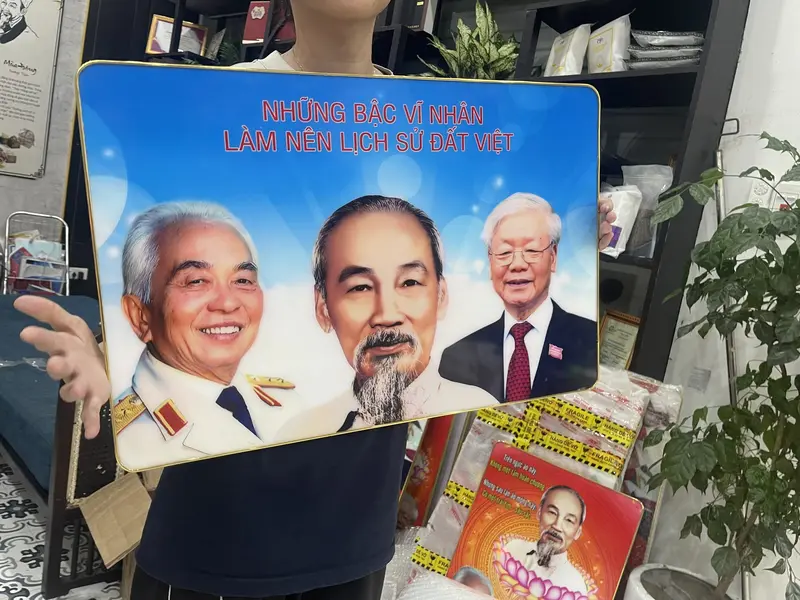 Tranh 3 bác nền xanh ngang in theo yêu cầu - tranh treo tường khung tranh ảnh 3