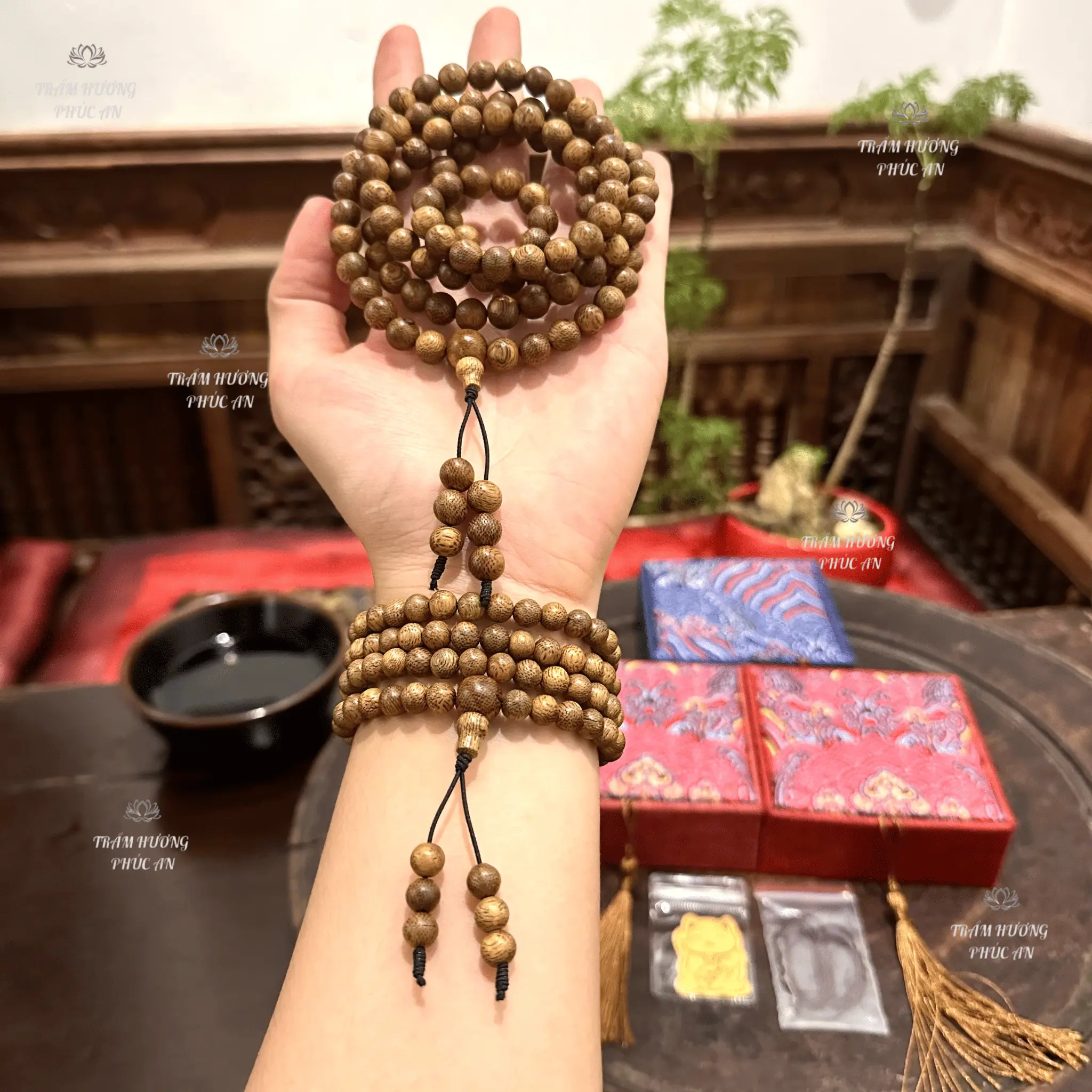 Chuỗi Trầm Hương 108 Hạt, Vòng Tay Trầm Hương Tốc May Mắn, Tài Lộc, Bình An [Tặng kèm hộp gấm, mèo thần tài,dây dự phòng]