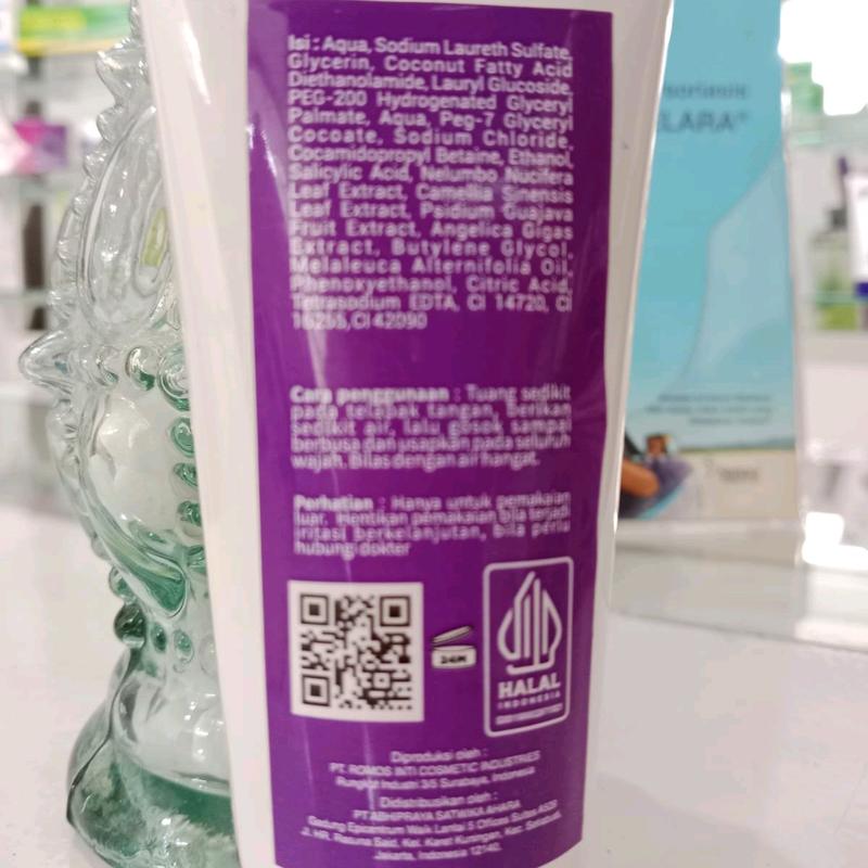 Acne Cleanser 1