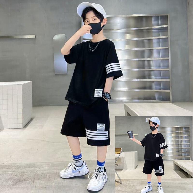 Bộ đồ bé trai mùa hè size đại từ 17 đến 40kg, chất thun co giãn, mềm mát, dáng quần đùi áo cộc tay phong cách Hàn Quốc cho trẻ em từ 5 đến 14 tuổi (Mã 39 Sọc tay)