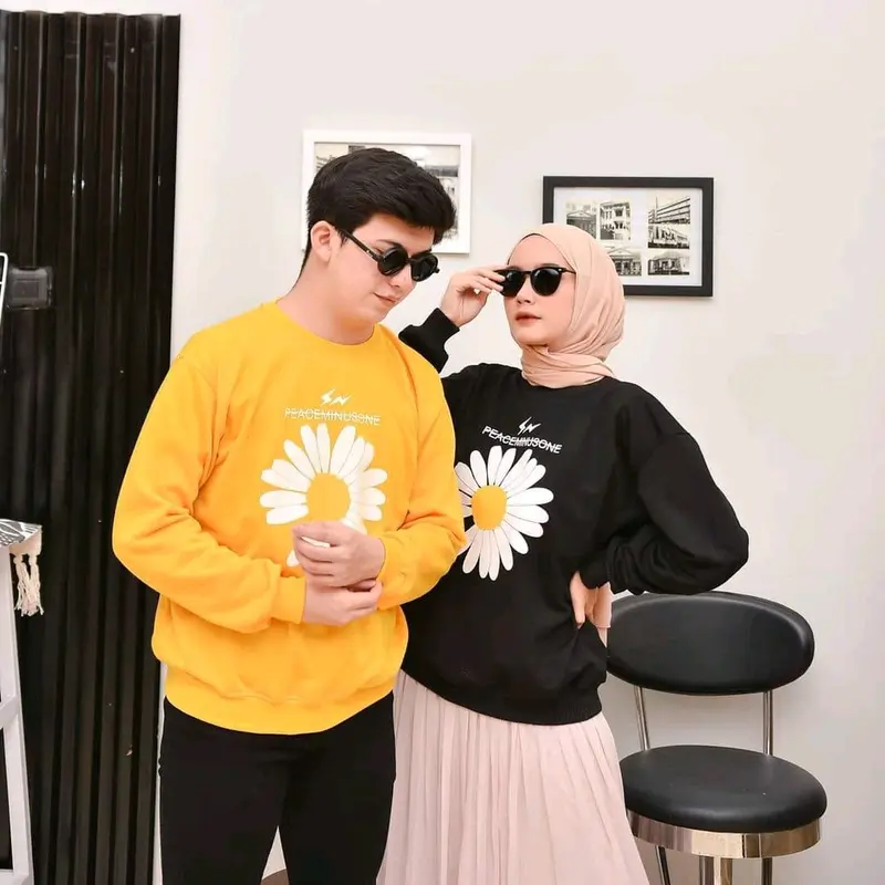 ONE DAISY SWEATER 0
