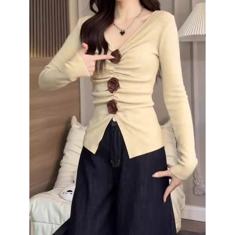 Áo Lớp Nền, Dài Tay Mùa Thu Của Phụ Nữ, Thiết Kế Hoa Ba Chiều Cổ Chữ V, Eo Xếp Ly, Áo Xẻ Tà Bó Sát Màu Đen, Áo 2