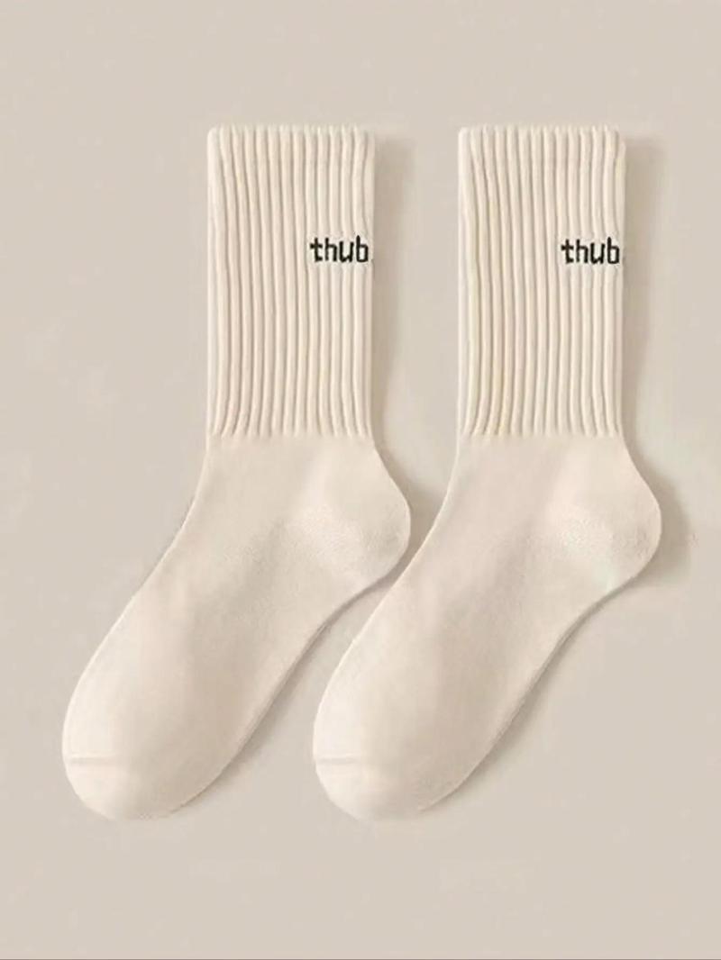 Product Introduction of Women's Letter Print Crew Socks, Casual Moisture Wicking Socks, Soft Comfy Breathable Hosiery for All Seasons Daily Wear, Socks for Women 15