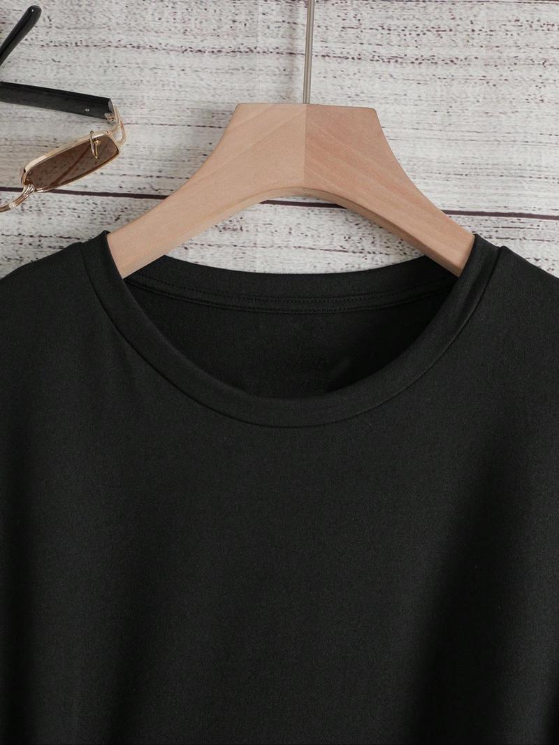 Product Introduction of Women's Wicked Witch & Letter Round Neck Graphic Tee, Trendy Apparel, Fashion Casual Graphic Print Half Sleeve T-shirt for Daily Wear, Ladies Clothing for All Seasons 5