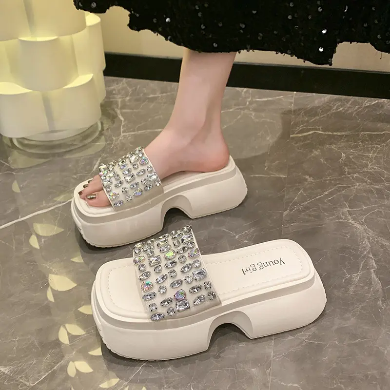 Giày Đi Bên Ngoài Thời Trang đính đá, Giày Đế Bằng, Nữ Mũi Vuông, Phong Cách Hàn Quốc, Dép Đi Biển, Hàng Mới Về Mùa Hè 2024 DéP Shoes