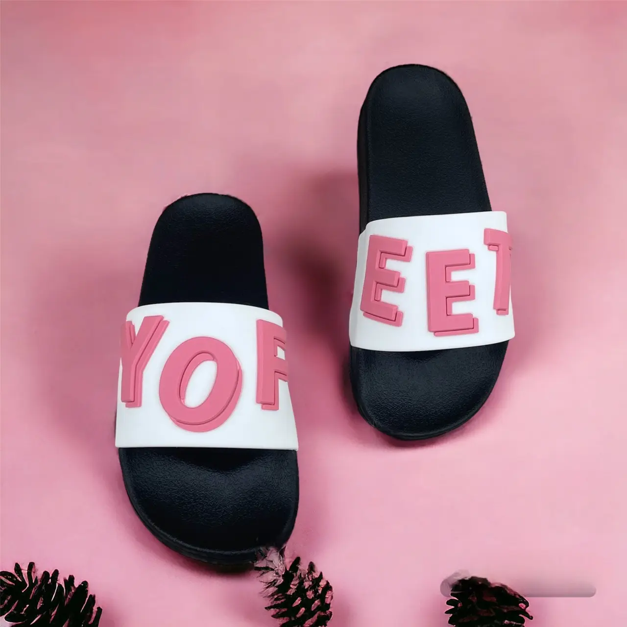 dép nam nữ YOFEET chữ nổi trẻ trung Slipper DéP Cao Su Dép Lê Quai Ngang slippery