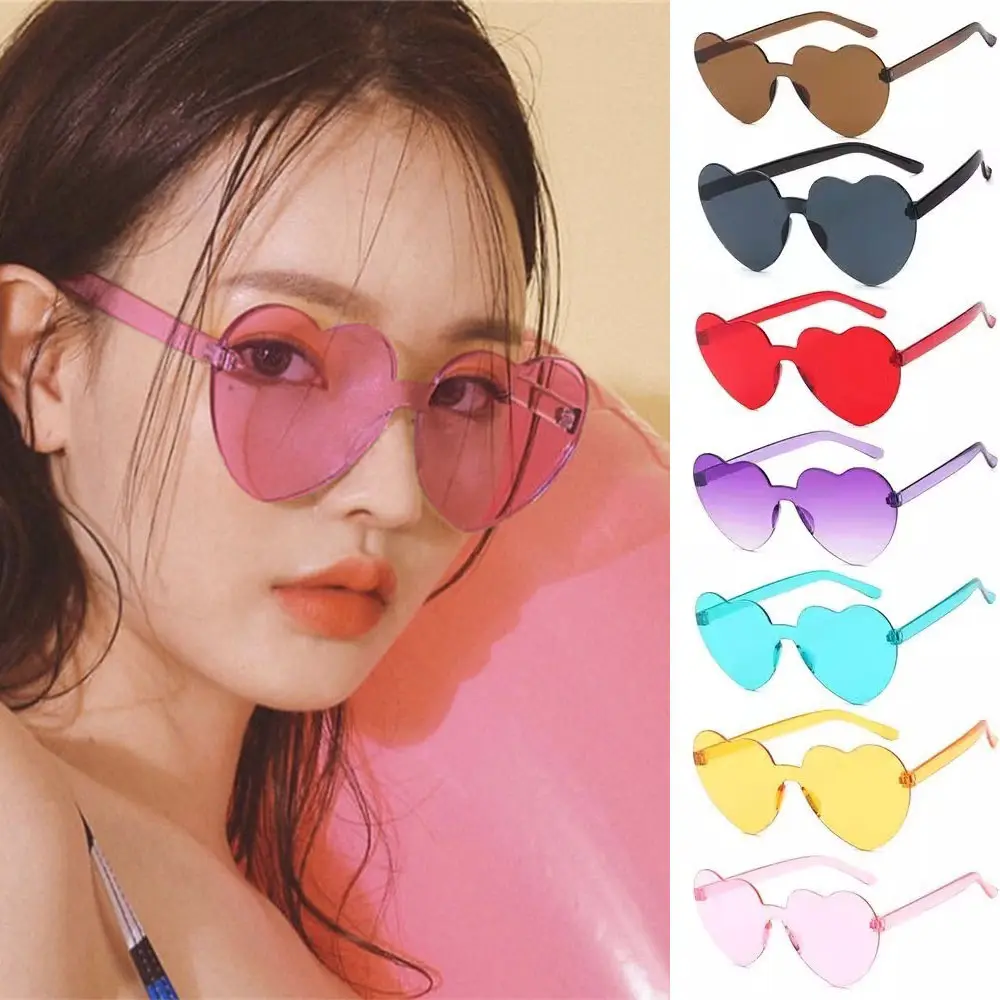 INS Viral Jelly Heart Sunglasses for Women Street Fashion Trend Setter Europe America Love Glasses Photo Cute Funny Sun Glasses