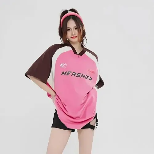 Áo Thun Newseven Phối Cổ V Phong Cách Thẻ Thao V-neck T-shirt AT.374 0