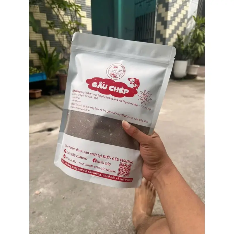 Mồi Cám Chép cao cấp Idol Kiên Gấu , 1000gram , kèm hương liệu , lưu ổ lâu và hiệu quả, pha chế đơn giản , bông tơi 2