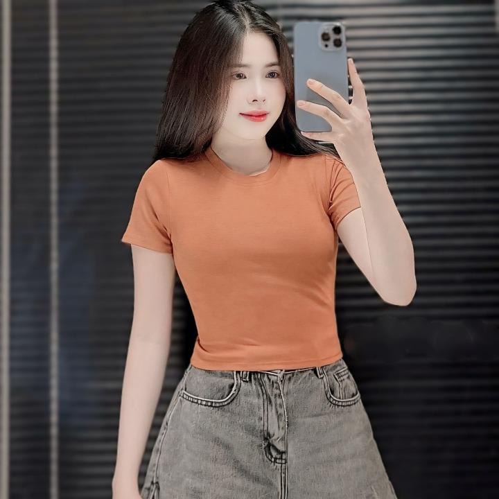 Áo thun crop top tay ngắn chất cotton borip mềm mịn cổ tròn. 2