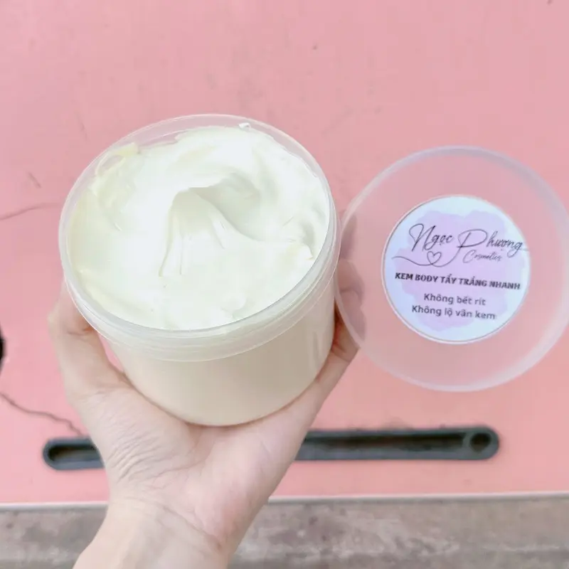 KEM BODY TẨY M ẠNH ( Không bnl) , Không Bết Rít , Không Lộ Vân Dưỡng Body   Nữ kemu  trang da 0