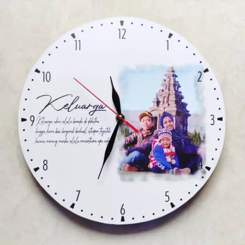 Utari Souvenir Jam Dinding Kayu Custom Nama Foto Tulisan Diameter 30cm 1