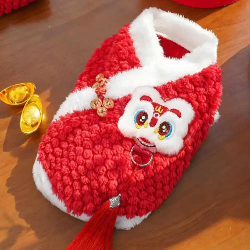 This spring-inspired onesie for small dogs features a red color palette, crafted from comfortable polyester fabric, and is machine washable. It makes a thoughtful gift for your friend's dog.