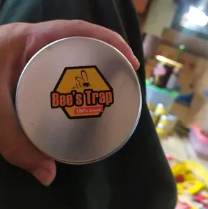 Bee's Trap Pemancing Lebah Madu Apis Cerana atau Nyiruan Kotak 100gr