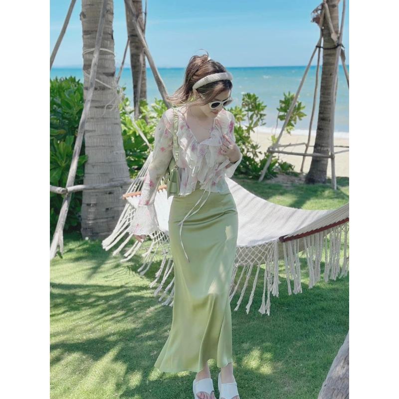 BIGSIZE HIẾU HIẾU (55-95KG) - Set bộ thiết kế Áo voan hoa tay dài phối bèo + Chân váy lụa dáng dài phù hợp đi biển