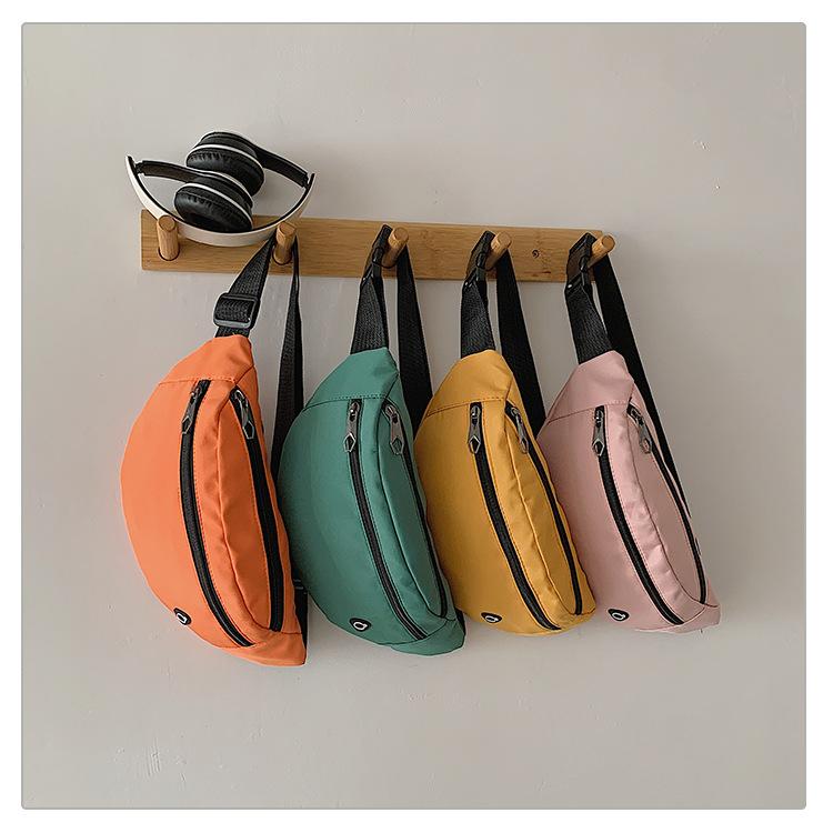 Product Introduction of Stylish Crossbody Bag for Men 3