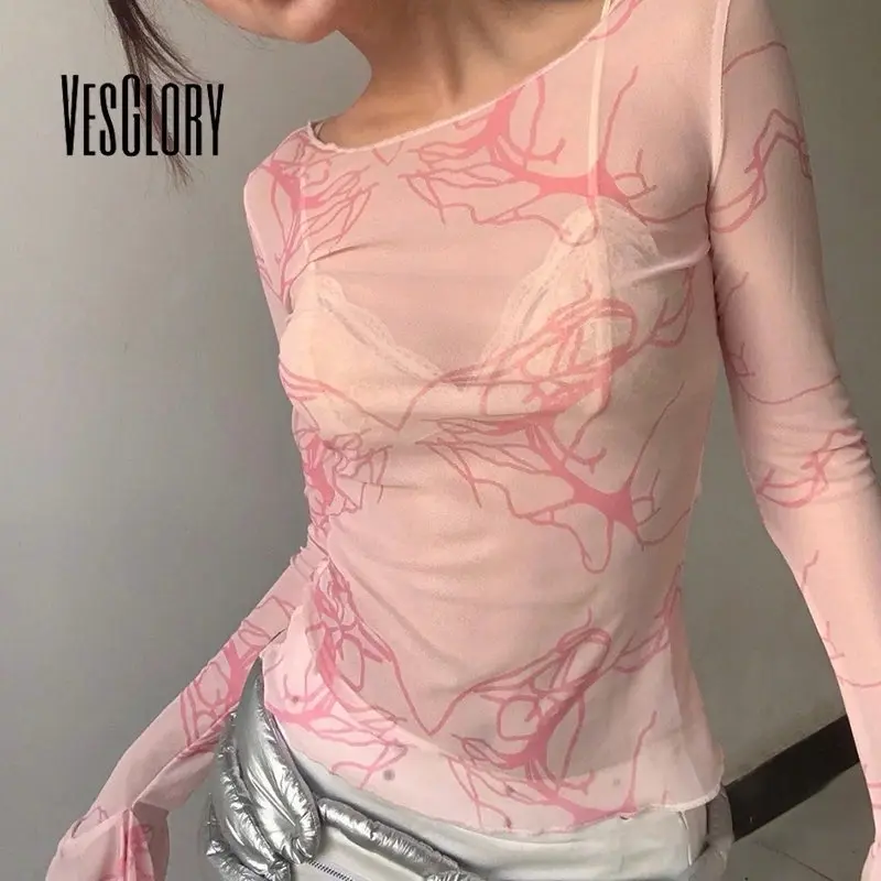 ￼Áo Thun Crop Top Cổ Tròn Tay Dài Loe In Họa Tiết 2024 Cho Nữ