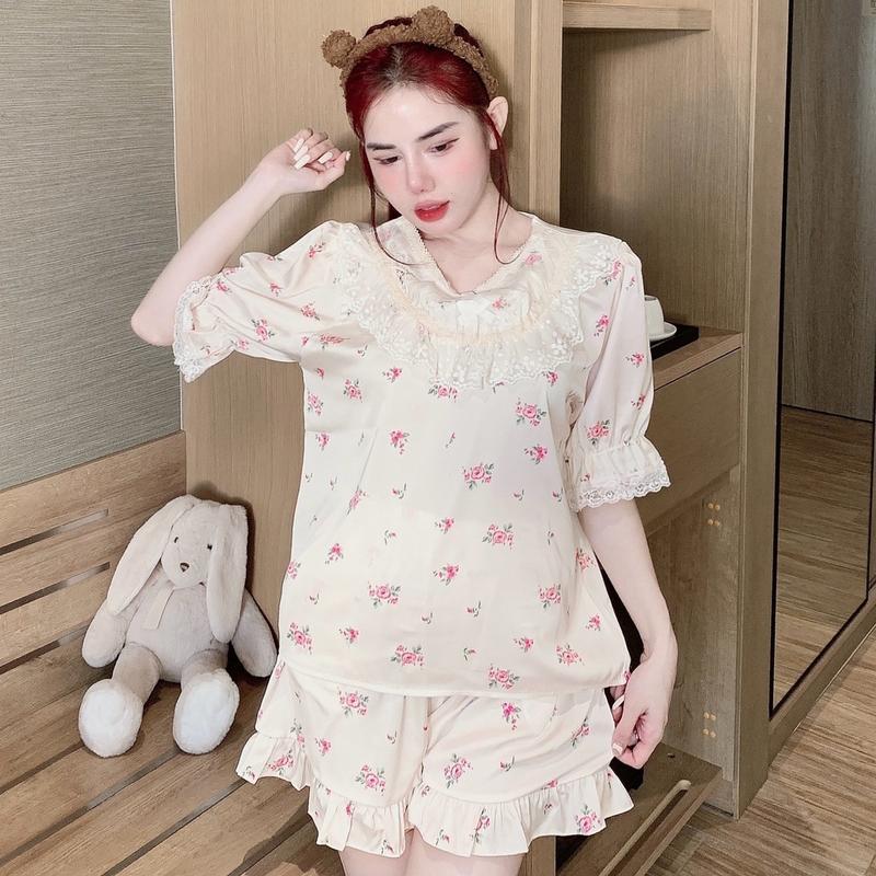 Bộ Đồ Ngủ Quần Đùi Áo Tay Ngắn Chất Lụa Latin Hoạ Tiết Hoa Nhí Freesize 40-60kg Nữ setdomac nhaxinh pizamanu