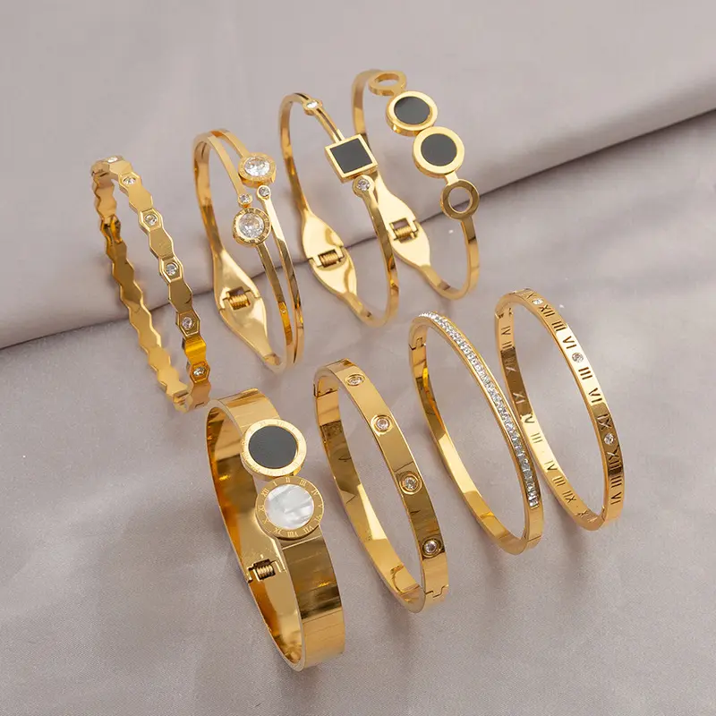 European and American Fashion Titanium Steel Geometric Zircon Bracelet Female Summer Niche Light Luxury High Sense Opening Bracelet Does Not Fade