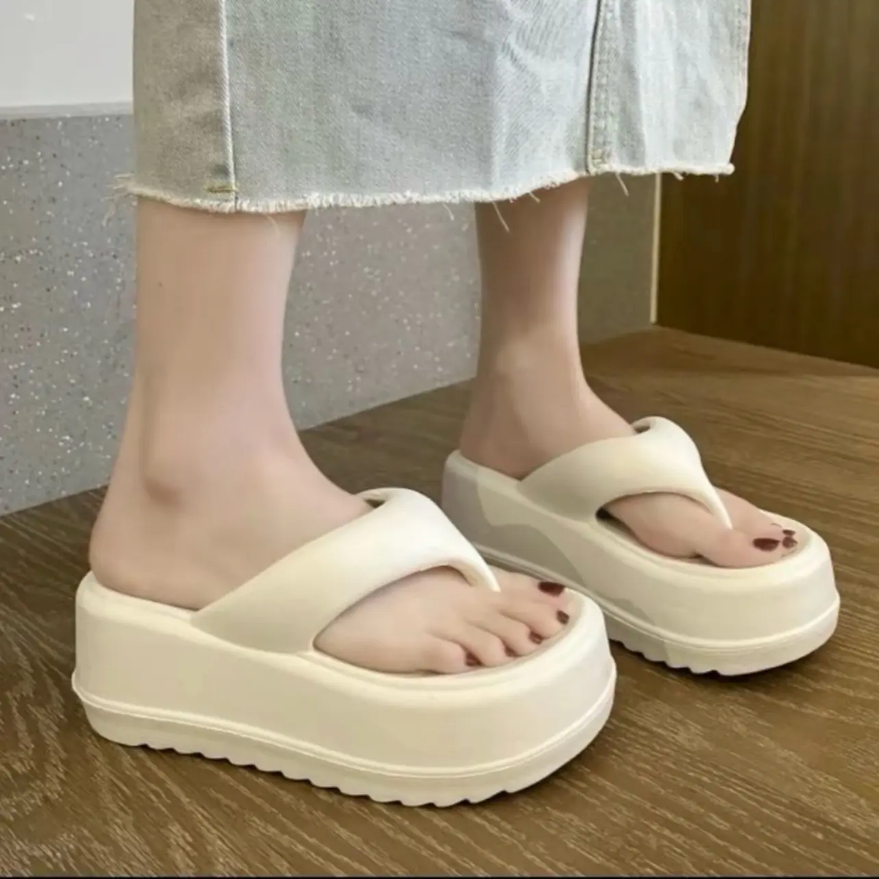 Dép dúc kẹp đế cao chống nước dễ phối đồ xinh - có hỗ trợ đổi size Đế Bằng Nữ Shoes DéP