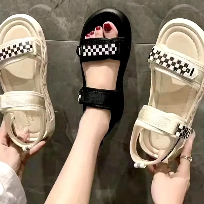 sandal nữ hai quai kẻ caro đế cao su mềm êm chân