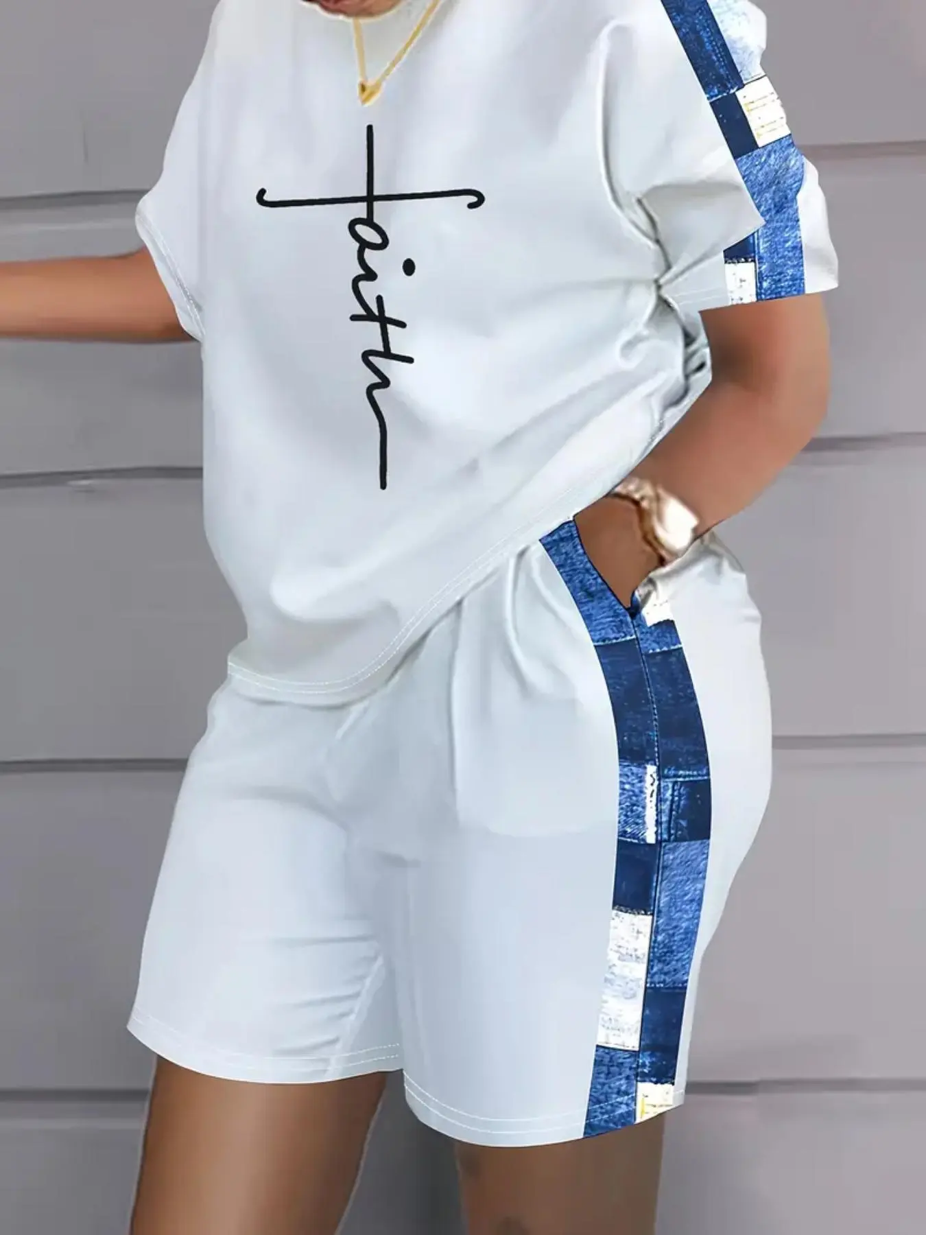 Women's Colorblock Letter Print Tee & Pocket Shorts Two-piece Set, Casual Short Sleeve T-shirt & Track Shorts, Ladies Two-piece Outfits for All Seasons