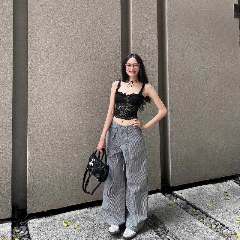 MNS Striped Jeans- Quần Dài Kẻ Sọc Ống Rộng