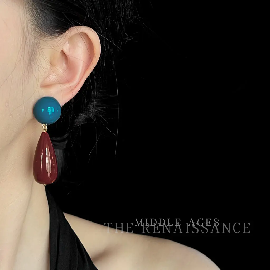Vintage Light Mid-Ancient Beauty Contrast Color Water Drop Ear Studs French Retro Red Earrings Earrings