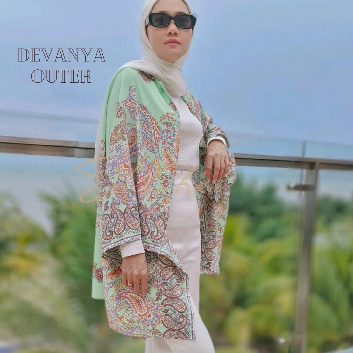 Devanya jumbo Outer kimono scarf motif