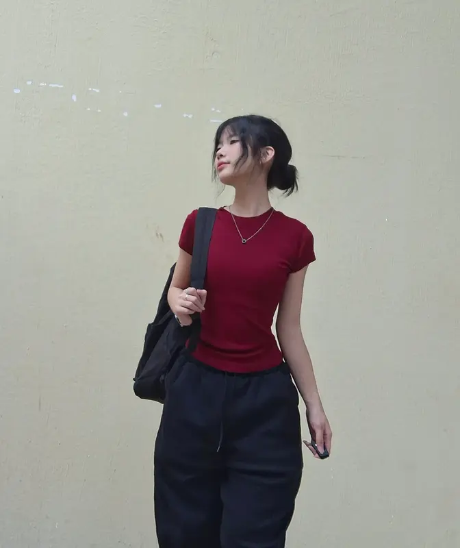 Áo Thắt Eo Mini Tee Trơn Ôm Body Siêu Hack Dáng - Linmer.Clo Top Nữ Thun Giấy 2 Lớp Co Dãn 4 Chiều Ôm Fit Dáng 2