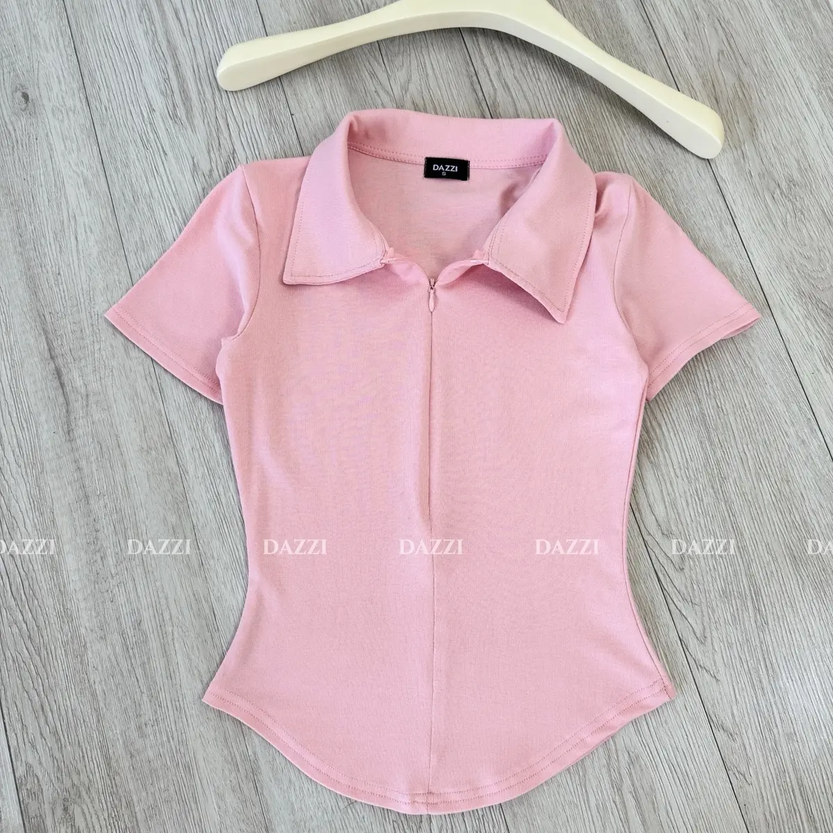 [MÀU MỚI 2026] Áo thun nữ cổ bẻ phối dây kéo ôm dáng vải cotton mịn DAZZI Polo Women A022 | BigBuy360 - bigbuy360.vn