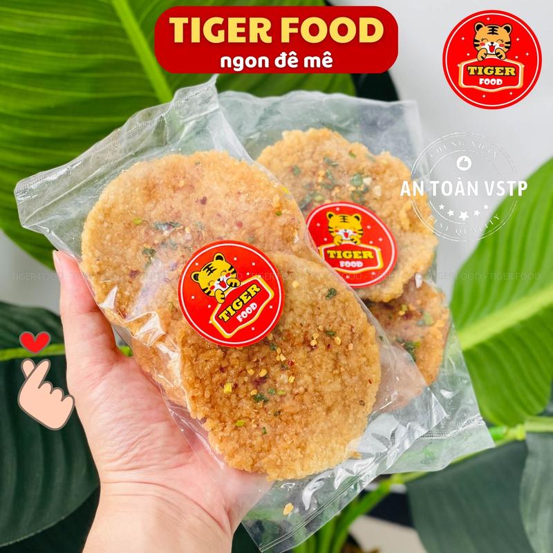 Combo 10 bịch cơm cháy mắm hành gói 3 miếng TIGER FOOD cơm cháy mắm hành giòn ngon nhà làm SÀI GÒN Cay Snack Bim Bim com  chay mam hanh