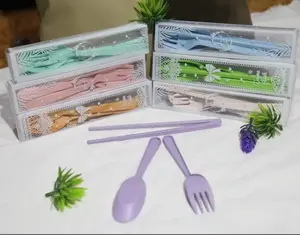 Souvenir Travel Set LOKAL Kemasan MIKA Motif Sendok Garpu Sumpit Kitchenware Souvenir Travel Set LOKAL Kemasan MIKA Motif Sendok Garpu Sumpit Kitchenware