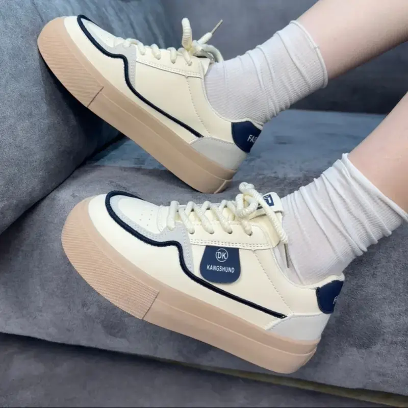 ISHOES - Giày Thể Thao Nữ TT249 Cao Đều 3cm Đế Dày Thoáng Khí Sneaker Cổ Cao Len 3