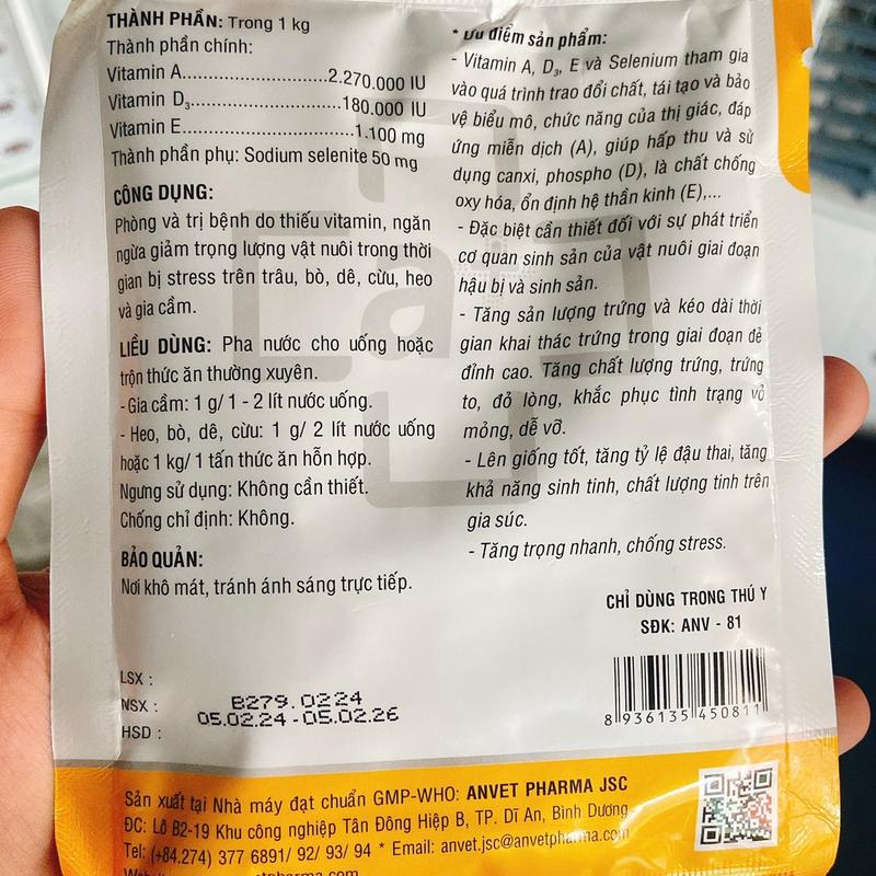 Vitamin ade giúp tăng sản lượng, kéo dài chu kỳ đẻ, tăng trọng dùng cho thú cưng gói 100gram công ty anvet 4