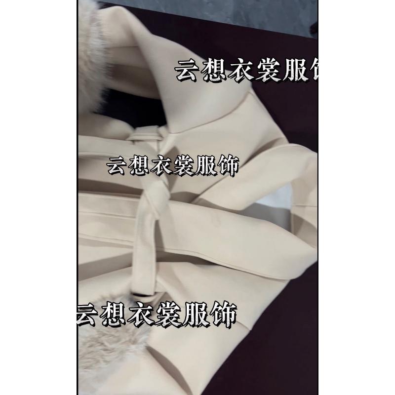 Product Introduction of Áo Khoác Len Dây Mỏng, Người Nổi Tiếng Trên Internet, CHTK-SHOP, Dài Tay, Dáng Rộng Vừa Vặn, Nối Cao Cấp, Tay Áo Lông Ngắn, Thích Hợp Cho Mùa Xuân Và Mùa Thu, Áo Sơ Mi Và Tất Năm Mới Nữ Top Nhung Jacket 28