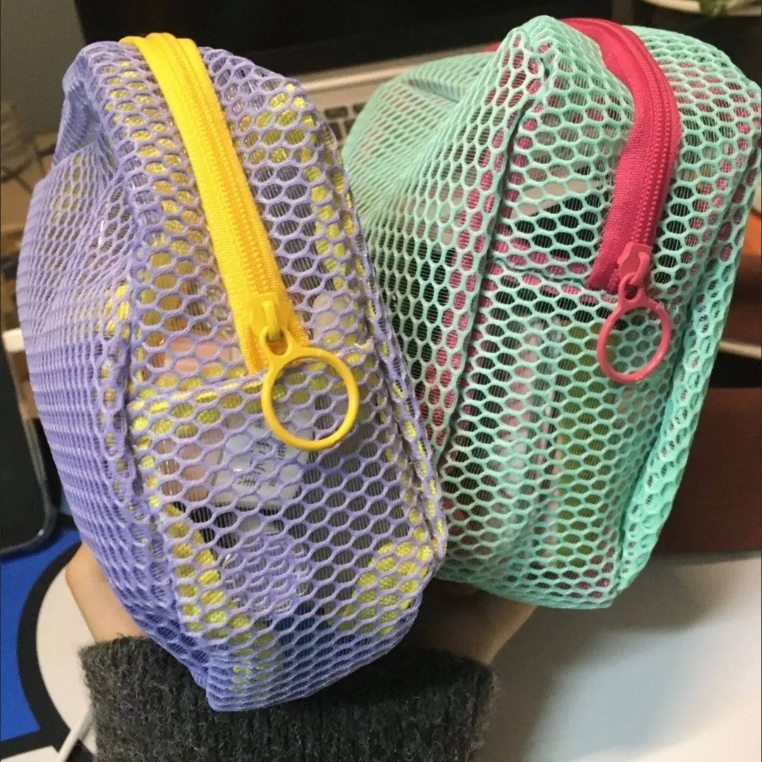 [Environmentally Friendly Material] Colorful Handmade Mesh Portable Tofu Bag Large Capacity Multi-purpose Cosmetic Storage Travel Data Cable Organizer