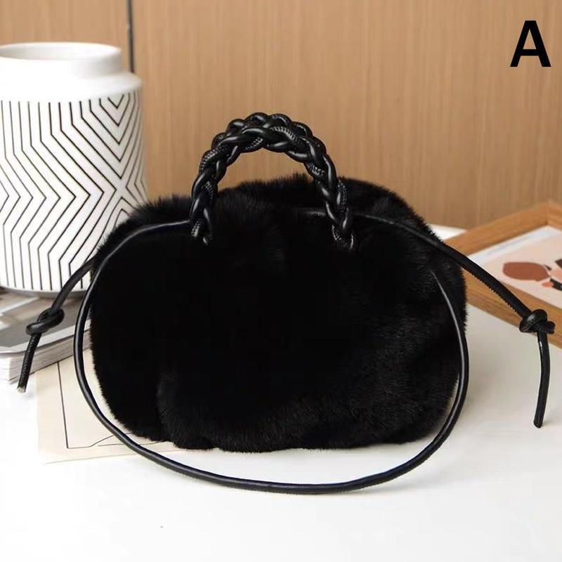 Product Introduction of Túi Lông Giả, Hàng Mới Về, Túi Nhồi Bông Thiết Kế Bí Ngô Dễ Thương, Túi Tote Mây Mềm, Túi Đeo Chéo, Thích Hợp Cho Mùa Thu Và Mùa Đông, Phong Cách E7E4 17