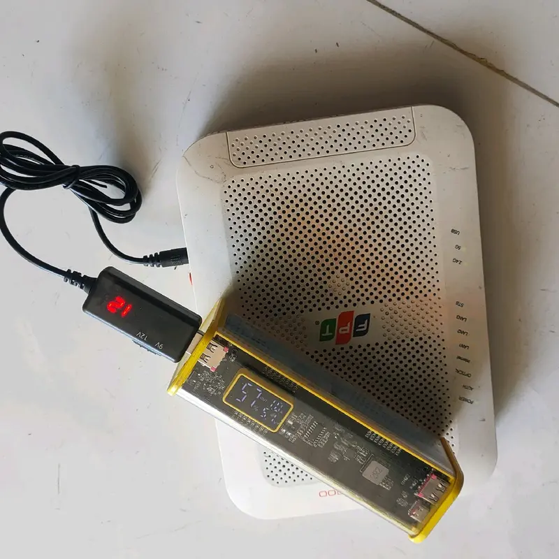 Cáp USB Cấp Nguồn Cho Wi-fi 9v & 12v Khi Bị Cúp Điện Lấy Ngươn Từ Sạc Dự Phòng 3